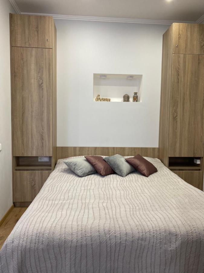 Homelike Apartment Lwów Zewnętrze zdjęcie
