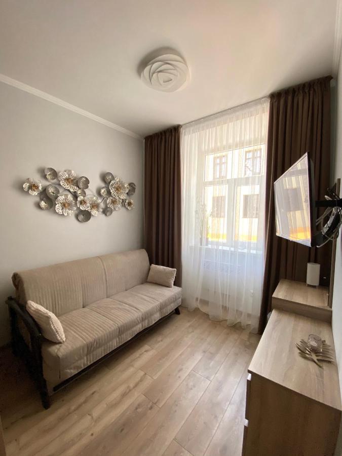 Homelike Apartment Lwów Zewnętrze zdjęcie